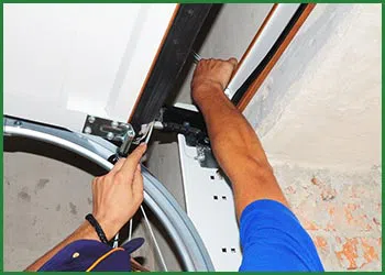 Quality Garage Door Whitestone, NY 347-809-3614 - garagedoor-spring-repair-t-21-gr-39m